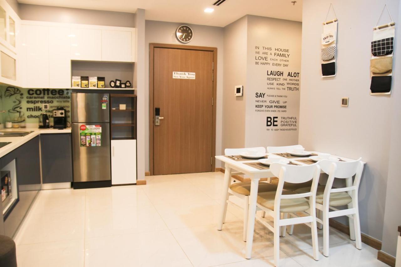 Luxhomes Saigon - Vinhomes Central Park โฮจิมินห์ซิตี้ ภายนอก รูปภาพ