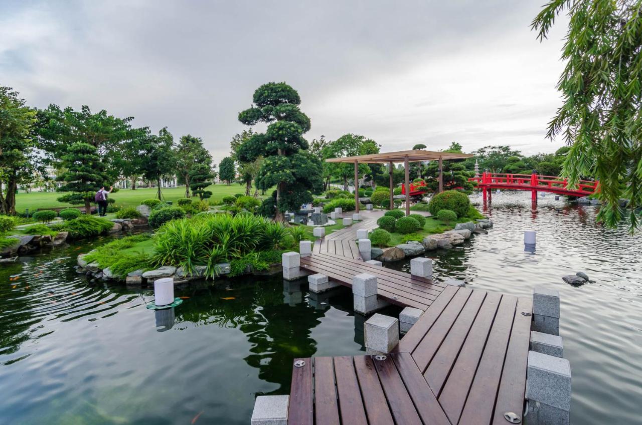 Luxhomes Saigon - Vinhomes Central Park โฮจิมินห์ซิตี้ ภายนอก รูปภาพ