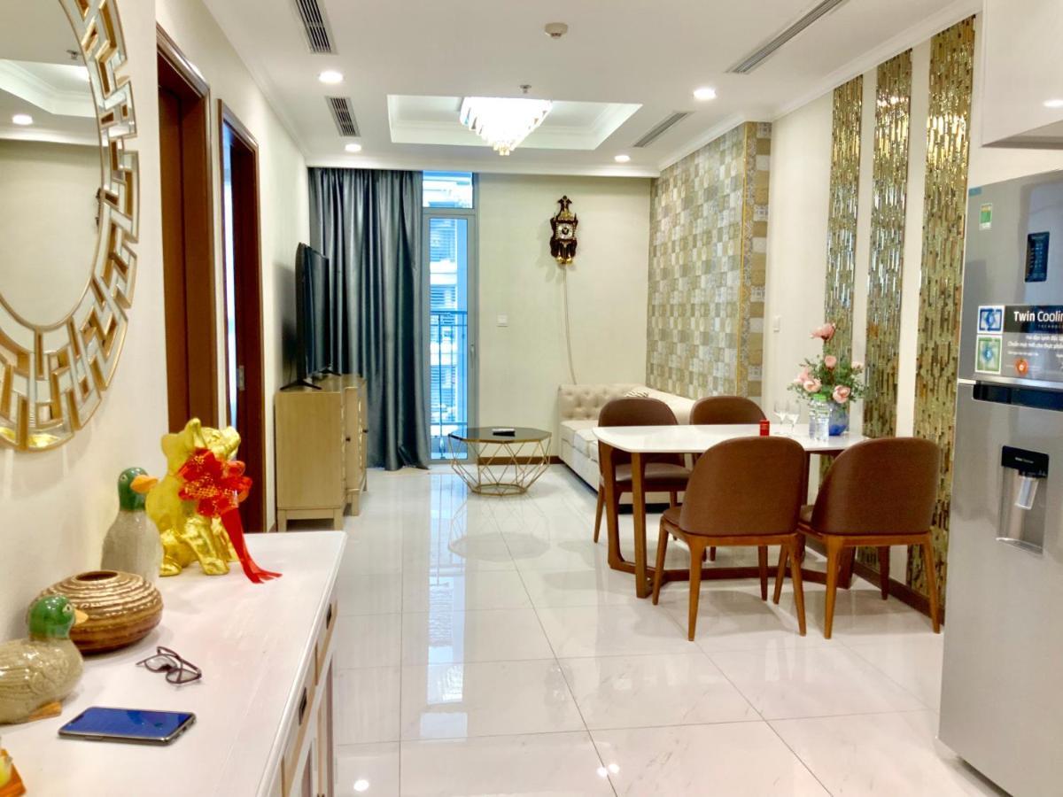 Luxhomes Saigon - Vinhomes Central Park โฮจิมินห์ซิตี้ ภายนอก รูปภาพ